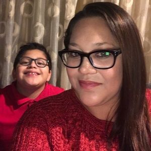 Meet your Posher, Angelica